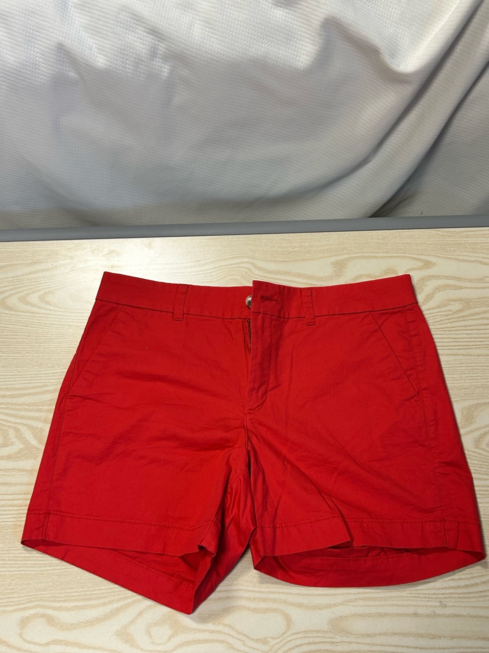 Women’s Mid Rise Red Casual Shorts
